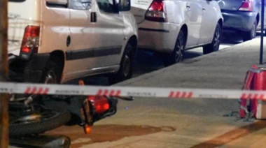 El conurbano, al rojo vivo por la inseguridad: Mataron de tres balazos a un delivery para robarle la moto