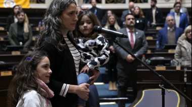 Ana Luz Balor juró como diputada bonaerense en reemplazo de José María Fernández