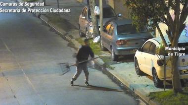 Registrado por las cámaras de Tigre: arrancaron un canasto, se lo arrojaron a un automóvil y fueron detenidos por el COT