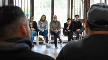 Julio Zamora encabezó una mesa de trabajo destinada a afrontar la problemática de adicciones
