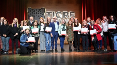 En el Día del Maestro, Julio Zamora reconoció la vocación y compromiso de docentes de Tigre