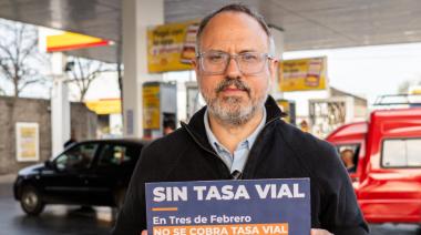 Valenzuela le dice no a la Tasa Vial: su cartel en las estaciones de servicio y el aval de Caputo