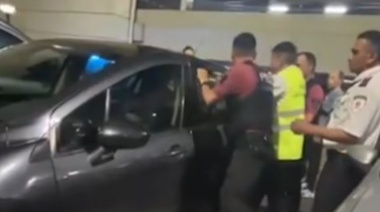 Policía de la Ciudad rescató a una nena de 4 años que estaba encerrada dentro de un auto