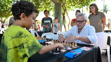El intendente Julio Zamora presenció el Torneo Apertura 2025 organizado por la Escuela Municipal de Ajedrez de Tigre