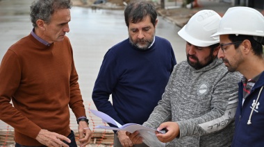 Fernando Moreira y Gabriel Katopodis recorrieron las obras de las avenidas Juan Manuel de Rosas y Eva Perón