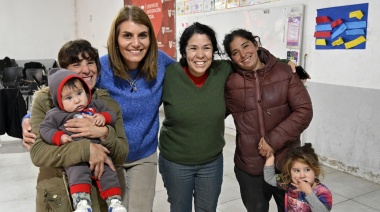 El Municipio de Tigre inauguró en el Centro de Integración Social del barrio Almirante Brown un mural dedicado a la identidad de su comunidad