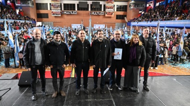 Más de 4.800 alumnas y alumnos de San Martín prometieron lealtad a la bandera