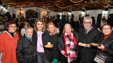 Julio Zamora acompañó la fiesta patronal de la capilla San Cayetano de Benavídez