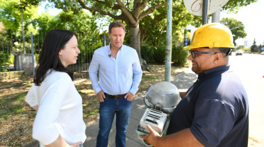 Vicente López instala más de 450 nuevas luminarias LED en los accesos y colectoras de Panamericana y General Paz