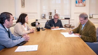 Julio Zamora firmó un convenio con la Universidad de San Isidro para incorporar prácticas pre-profesionales en el Refugio Municipal de Tigre