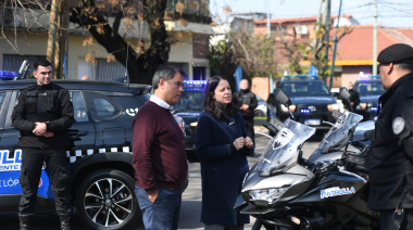 Vicente López incorporó una nueva flota de motos y camionetas blindadas para la patrulla municipal