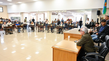 Julio Zamora acompañó una nueva edición del Parlamento Juvenil 2025 en el HCD de Tigre