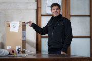 Votó Kicillof: “Este es el acto más sagrado de la democracia"