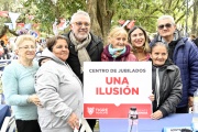 Julio Zamora celebró junto a cientos de vecinos y vecinas el Día del Jubilado en el Club Ecosol