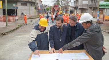 Fernando Moreira y Gabriel Katopodis recorrieron las obras de renovación de la Av. 9 de Julio