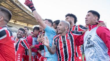 Chacarita ganó y alcanzó la punta de la Zona B de la Primera Nacional