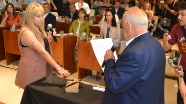 Pamela Ávila juró como concejal en San Fernando