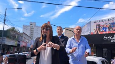 Patricia Bullrich en Villa Ballester: “Massa y Milei están jugando con fuego y el dinero de los argentinos”