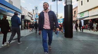Una recorrida de campaña con Leo Grosso: “La militancia le puede ganar a la estructura municipal”