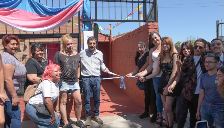 Fernando Moreira inauguró el primer Espacio Trans de la ciudad
