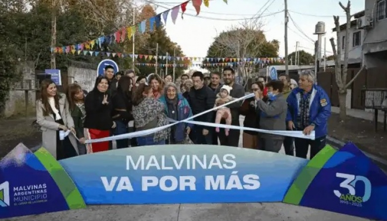Nardini inauguró una nueva obra de pavimentación en Los Polvorines