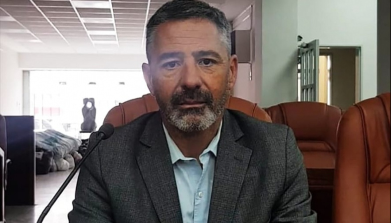 Petrillo solicita detalles sobre el movimiento de mil millones de pesos