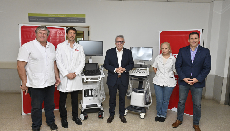 Inversión en salud: Julio Zamora presentó dos ecógrafos digitales para el Hospital Materno Infantil "Dr. Florencio Escardó"