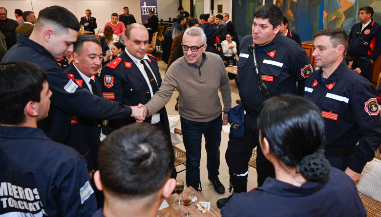 Con un acto en el HCD, el Municipio reconoció la vocación de servicio y el trabajo de los Bomberos Voluntarios de Tigre