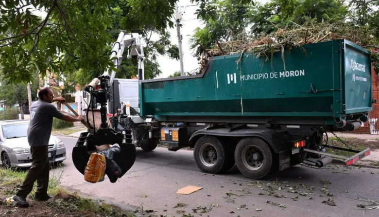 Morón detalla el cronograma semanal para el retiro de ramas y restos verdes