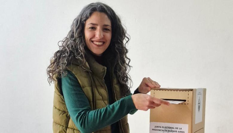 Votó Ana Luz Balor: "Siempre hay que votar, aun cuando no convenzan todas las opciones o no estén los candidatos que uno deseaba"