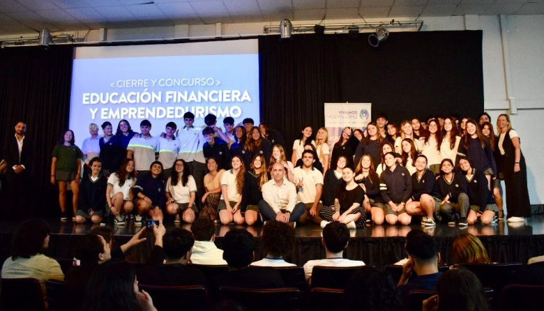 La Escuela Paula Albarracín de Vicente López, Ganadora del Concurso “Ser Emprendedor”