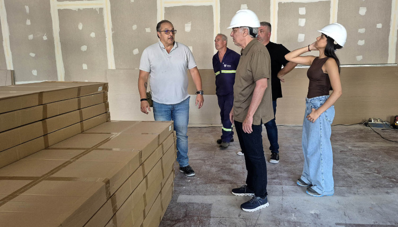 Ricardo Rojas: Julio Zamora monitoreó la construcción de un auditorio para brindar espectáculos culturales a la comunidad