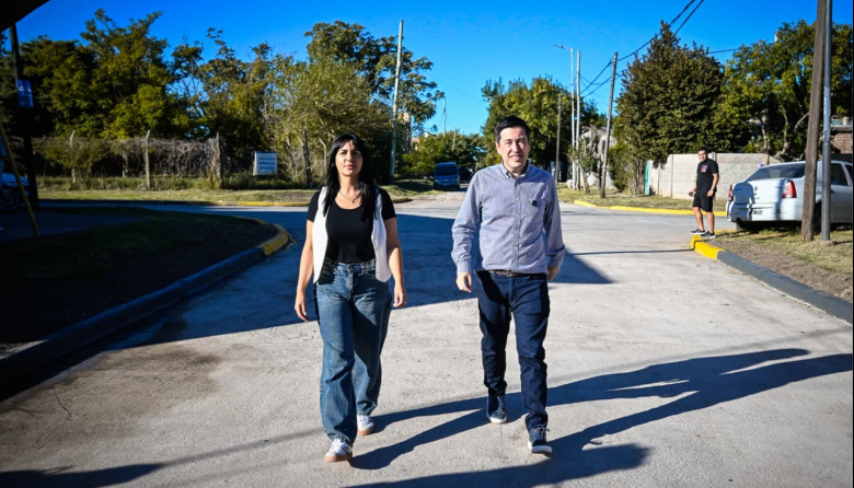 Nardini habilitó una nueva pavimentación en Ing. Adolfo Sourdeaux