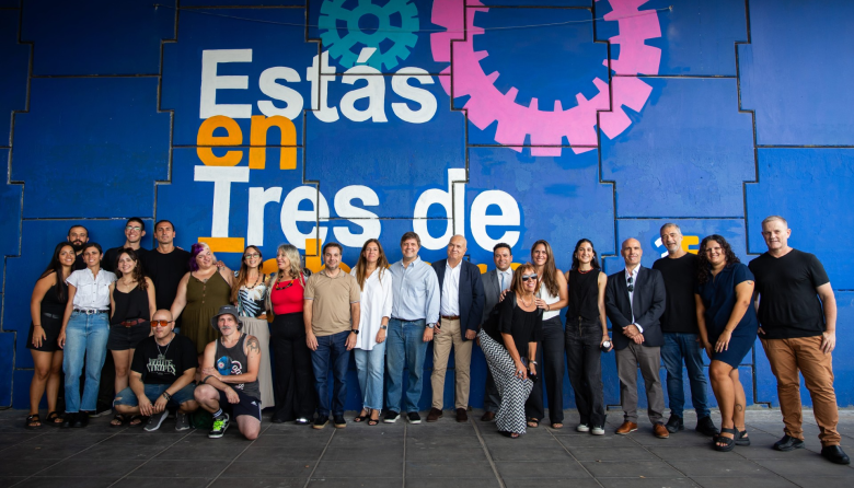 Tres de Febrero, Ausol y Sika inauguraron un mural que representa la identidad cultural del municipio
