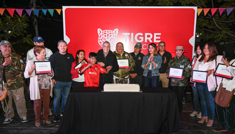 83° aniversario de Las Tunas: Julio Zamora participó del multitudinario evento en la plaza Soldados de Malvinas