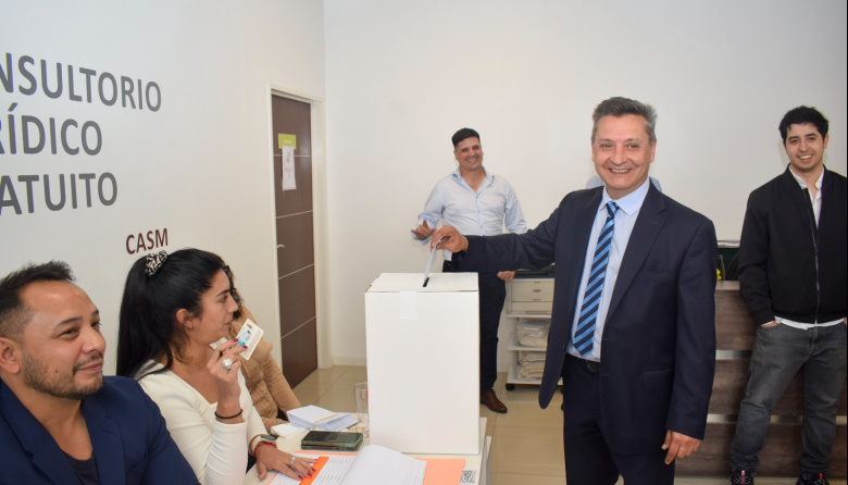 Marcos Vilaplana se impuso con un amplio respaldo en el Colegio de Abogados