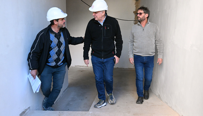Fortalecimiento cultural: Julio Zamora recorrió el futuro Teatro Municipal de El Talar