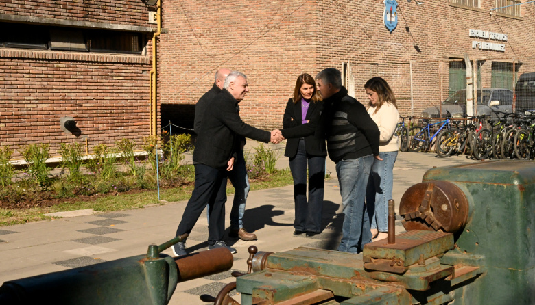 Julio Zamora: "Estamos en cada una de las escuelas del Municipio de Tigre con importantes inversiones”