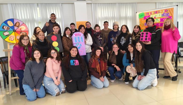UTHGRA San Martín promovió una kermesse educativa para prevenir los consumos problemáticos