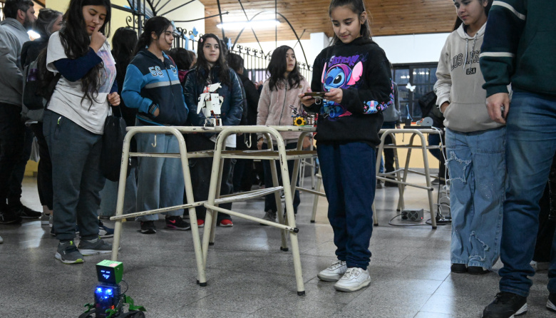 Con una propuesta para los jóvenes, el Municipio dio apertura a una nueva sede del Club de Robótica