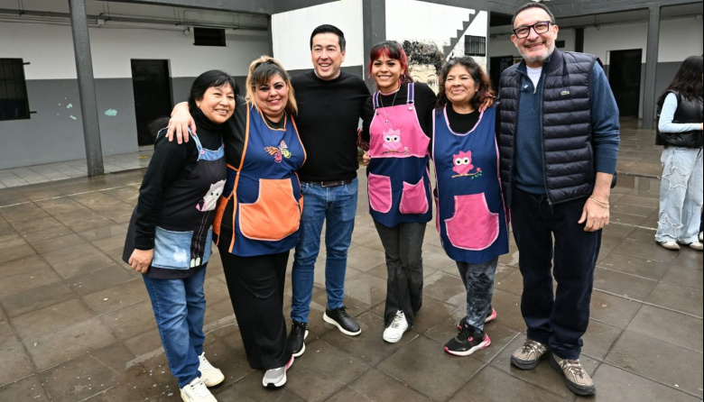 Nardini y Vivona recorrieron los avances de obra en la Escuela Secundaria Nº 26 de Grand Bourg