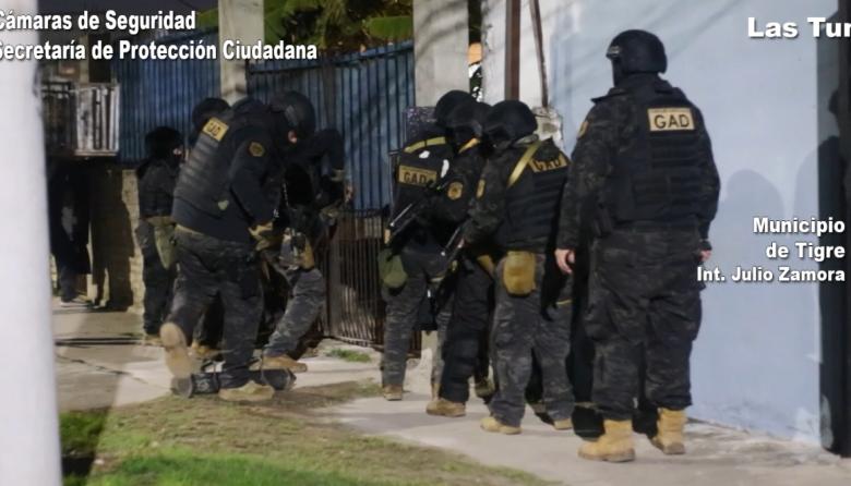 Tres allanamientos en simultáneo: la Policía de la Provincia de Buenos Aires detuvo a un narcotraficante en Las Tunas