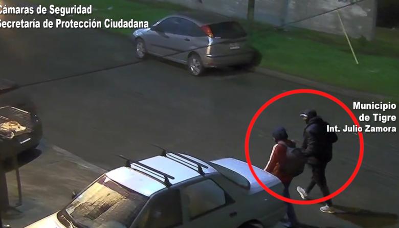 Las cámaras del COT registraron el hurto a una vivienda en el centro de la ciudad