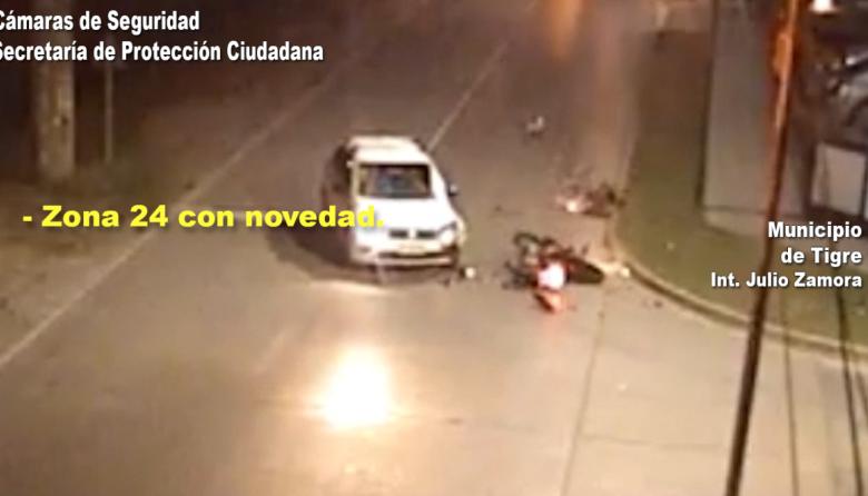 Conductor de un auto realizó una maniobra imprudente y colisionó a una moto: los involucrados fueron asistidos por el Sistema de Protección Ciudadana