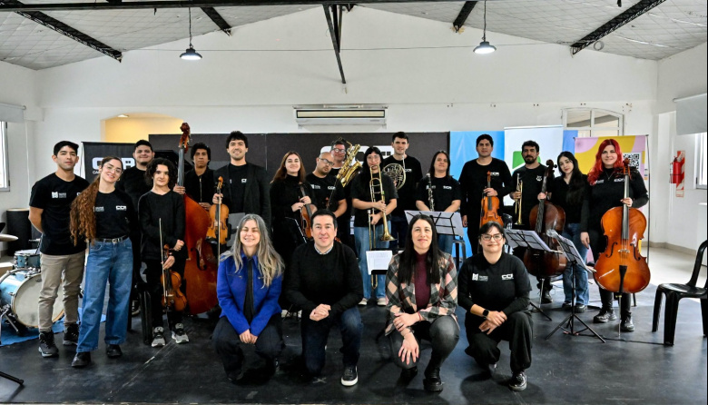 Nardini recibió donaciones de la Fundación Banco Provincia para la CCA