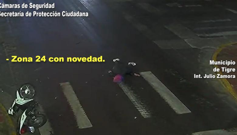 Impactante choque terminó con un motociclista volando por el aire: está fuera de peligro