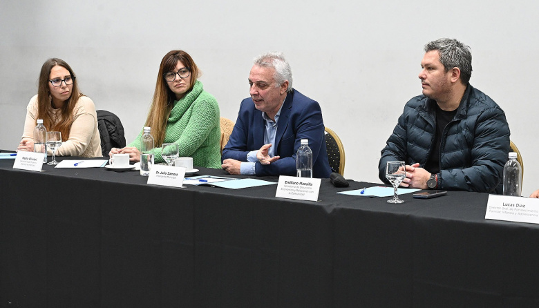 En el SUM del HCD, Julio Zamora acompañó un encuentro de fortalecimiento institucional con entidades