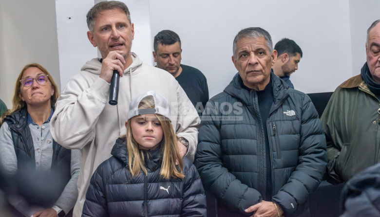 Martín Jofré inauguró un nuevo local en Caseros y fortalece el armado del MDF en Tres de Febrero