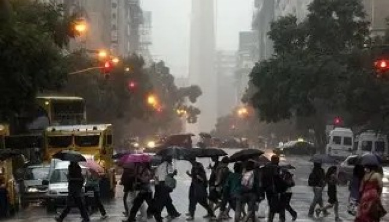 Alerta amarillo por fuertes tormentas en CABA: pronostican granizo y ráfagas de hasta 90 km/
