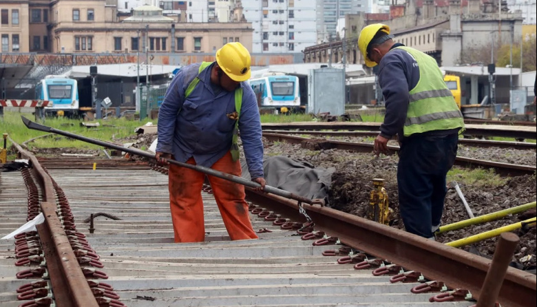 Tren Sarmiento: después de 9 años vuelven a funcionar los andenes centrales de Ramos Mejía y Ciudadela
